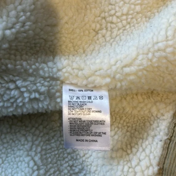 Brandy Melville Tan Corduroy Jacket for Casual Wear Size Small - Picture 5 of 5